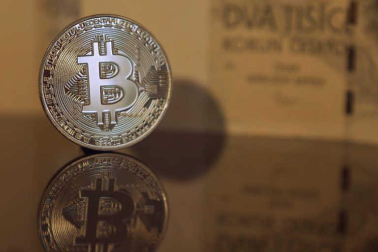 bitcoin adverts